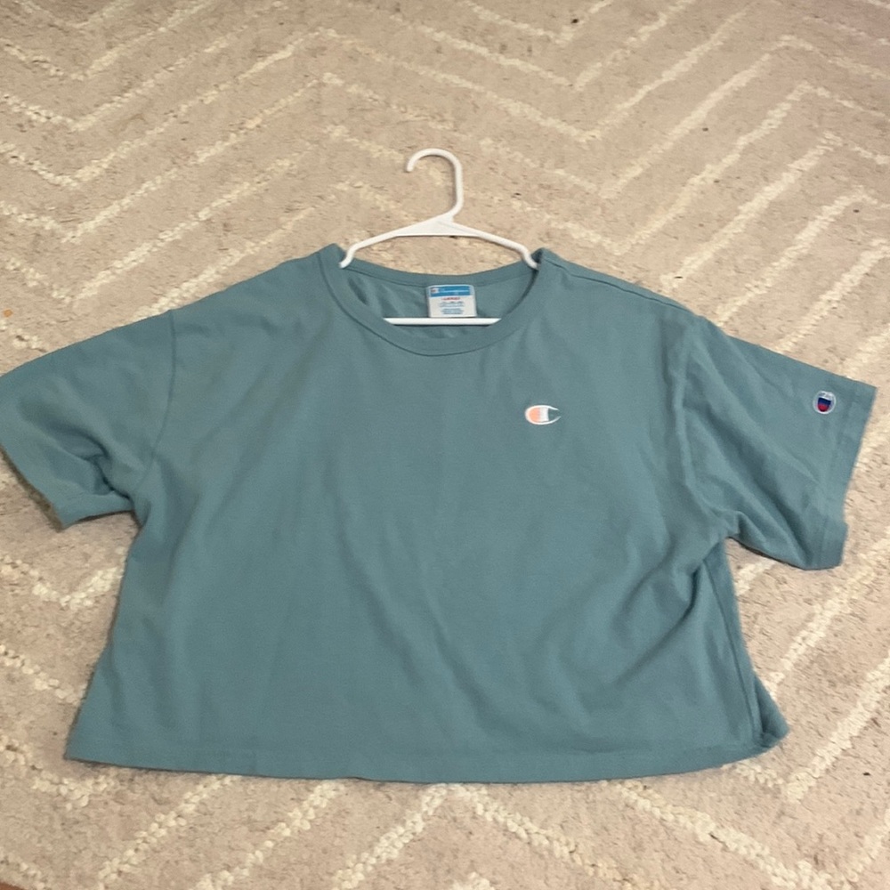 wide cropped shirt
